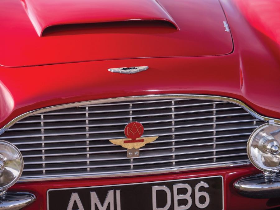 Детали экстерьера Aston Martin DB6 (2590/R) 1966 года  (фото 4 из 25)